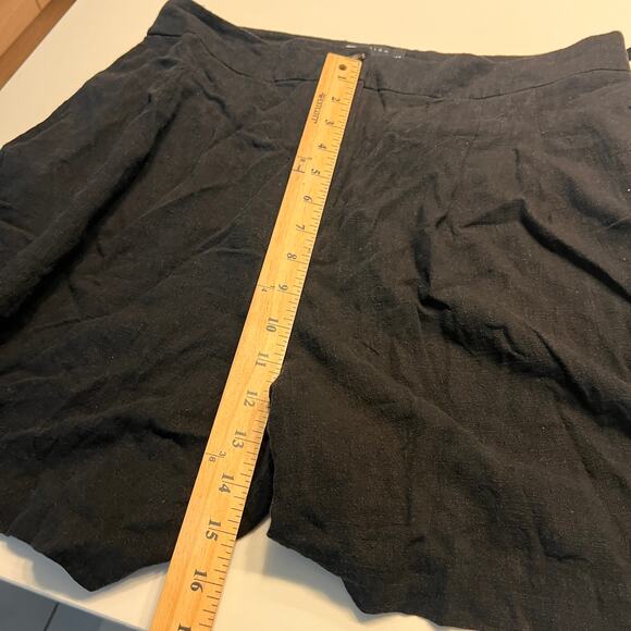 ASOS Black High Waist Women Shorts - Picture 8 of 8